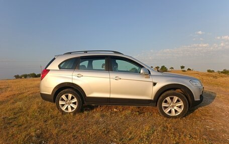 Chevrolet Captiva I, 2011 год, 1 090 000 рублей, 4 фотография