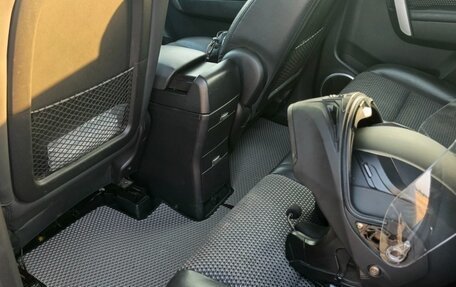 Chevrolet Captiva I, 2011 год, 1 090 000 рублей, 10 фотография