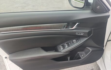 Honda Accord IX рестайлинг, 2019 год, 2 570 000 рублей, 9 фотография