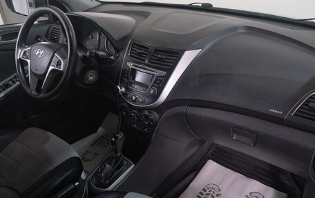 Hyundai Solaris II рестайлинг, 2016 год, 1 049 000 рублей, 18 фотография