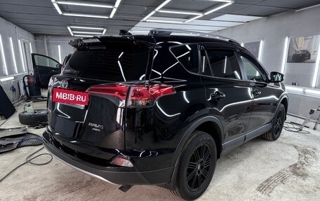 Toyota RAV4, 2017 год, 2 730 000 рублей, 3 фотография