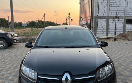 Renault Logan II, 2014 год, 750 000 рублей, 1 фотография