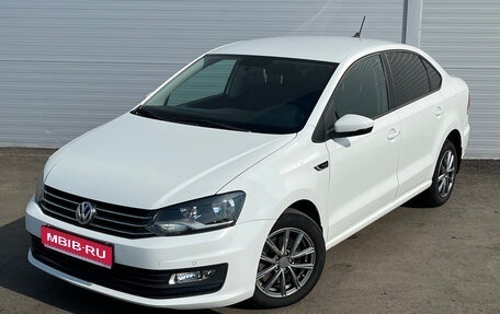 Volkswagen Polo VI (EU Market), 2018 год, 1 124 000 рублей, 1 фотография