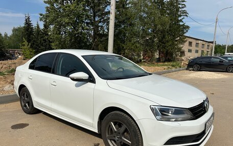 Volkswagen Jetta VI, 2016 год, 1 250 000 рублей, 2 фотография