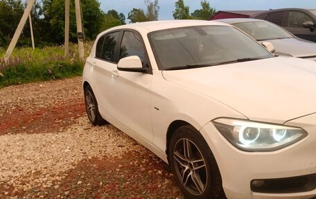 BMW 1 серия, 2011 год, 920 000 рублей, 3 фотография