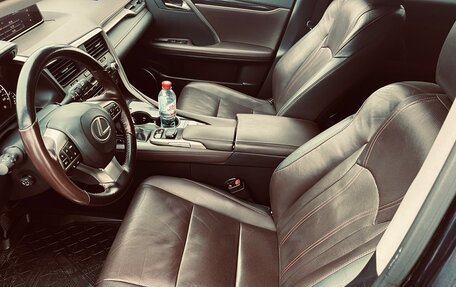 Lexus RX IV рестайлинг, 2019 год, 4 300 000 рублей, 24 фотография