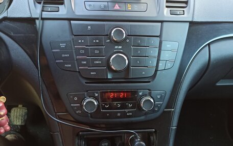 Opel Insignia II рестайлинг, 2011 год, 810 000 рублей, 11 фотография