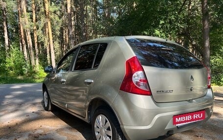 Renault Sandero I, 2012 год, 541 000 рублей, 3 фотография