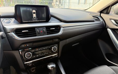 Mazda 6, 2016 год, 2 200 000 рублей, 9 фотография