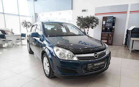 Opel Astra H, 2010 год, 558 000 рублей, 3 фотография