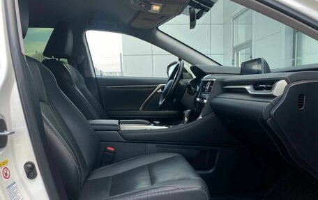 Lexus RX IV рестайлинг, 2017 год, 3 550 000 рублей, 15 фотография