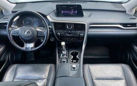 Lexus RX IV рестайлинг, 2017 год, 3 550 000 рублей, 17 фотография