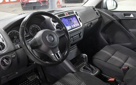 Volkswagen Tiguan I, 2011 год, 889 000 рублей, 16 фотография
