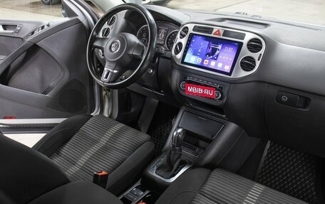 Volkswagen Tiguan I, 2011 год, 889 000 рублей, 11 фотография