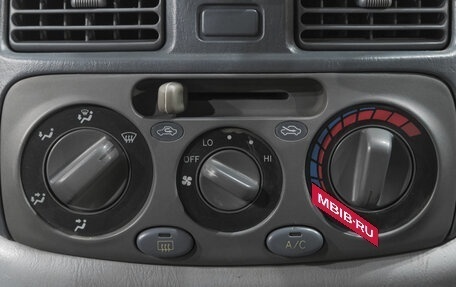 Toyota Raum I, 1997 год, 499 000 рублей, 16 фотография