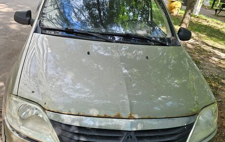 Renault Logan I, 2010 год, 288 000 рублей, 2 фотография