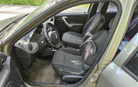 Renault Logan I, 2010 год, 288 000 рублей, 10 фотография
