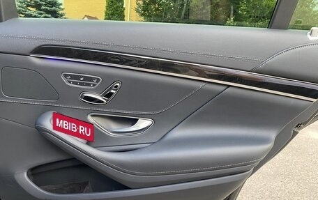Mercedes-Benz S-Класс, 2019 год, 5 990 000 рублей, 25 фотография