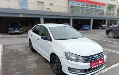 Volkswagen Polo VI (EU Market), 2019 год, 670 000 рублей, 2 фотография