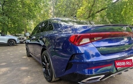 KIA K5, 2021 год, 3 200 000 рублей, 30 фотография