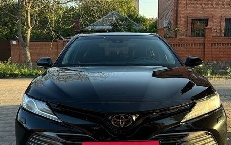 Toyota Camry, 2020 год, 3 500 000 рублей, 2 фотография