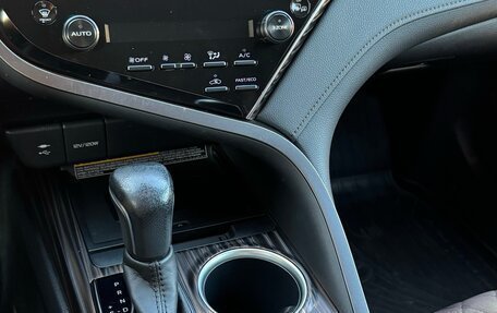 Toyota Camry, 2020 год, 3 500 000 рублей, 12 фотография