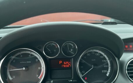 Peugeot 408 I рестайлинг, 2012 год, 670 000 рублей, 3 фотография