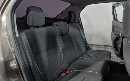 Renault Logan II, 2019 год, 1 239 000 рублей, 12 фотография