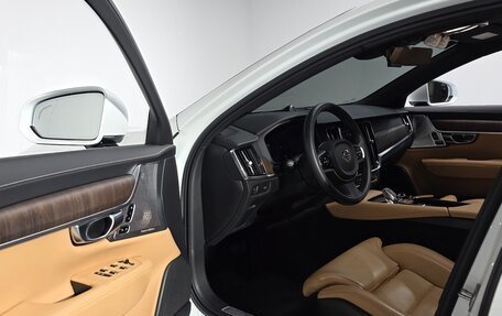 Volvo S90 II рестайлинг, 2022 год, 3 890 080 рублей, 10 фотография