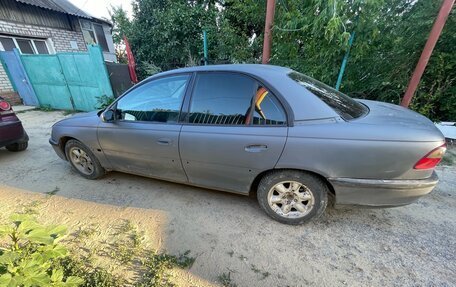 Opel Omega B, 1996 год, 270 000 рублей, 2 фотография