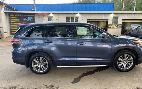 Toyota Highlander III, 2014 год, 3 550 000 рублей, 7 фотография