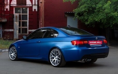 BMW 3 серия, 2010 год, 1 375 000 рублей, 4 фотография
