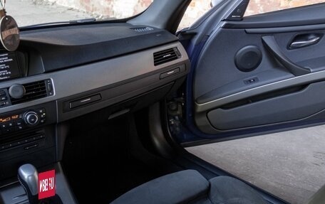 BMW 3 серия, 2010 год, 1 375 000 рублей, 21 фотография