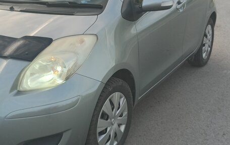 Toyota Vitz, 2009 год, 710 000 рублей, 2 фотография