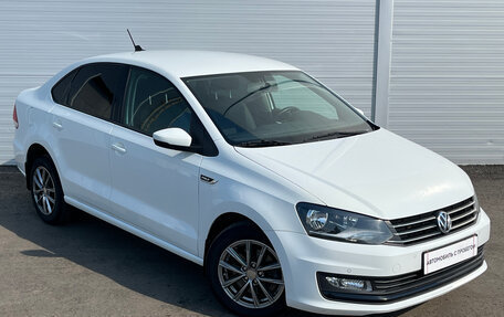 Volkswagen Polo VI (EU Market), 2018 год, 1 124 000 рублей, 3 фотография