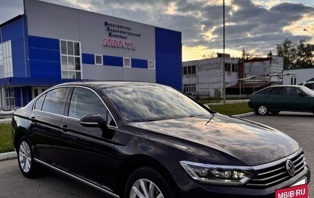 Volkswagen Passat B8 рестайлинг, 2018 год, 2 000 000 рублей, 7 фотография