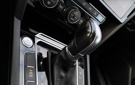 Volkswagen Passat B8 рестайлинг, 2018 год, 2 000 000 рублей, 17 фотография