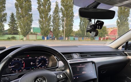 Volkswagen Passat B8 рестайлинг, 2018 год, 2 000 000 рублей, 35 фотография