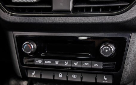 Volkswagen Polo VI (EU Market), 2021 год, 1 658 000 рублей, 25 фотография
