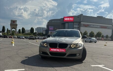BMW 3 серия, 2010 год, 850 000 рублей, 1 фотография