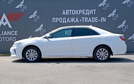 Toyota Camry, 2017 год, 2 150 000 рублей, 4 фотография