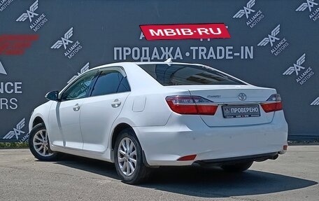 Toyota Camry, 2017 год, 2 150 000 рублей, 5 фотография