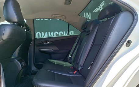 Toyota Camry, 2017 год, 2 150 000 рублей, 12 фотография