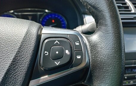 Toyota Camry, 2017 год, 2 150 000 рублей, 16 фотография