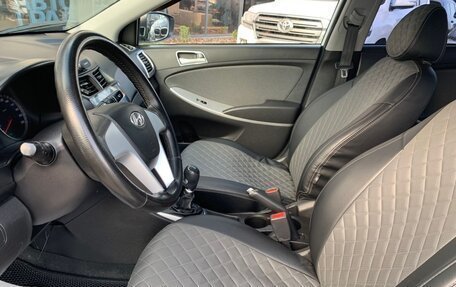 Hyundai Solaris II рестайлинг, 2013 год, 827 000 рублей, 11 фотография