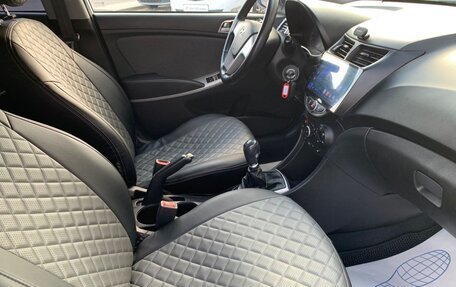 Hyundai Solaris II рестайлинг, 2013 год, 827 000 рублей, 12 фотография