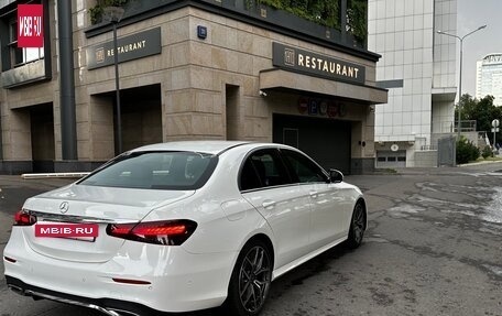 Mercedes-Benz E-Класс, 2020 год, 4 600 000 рублей, 3 фотография