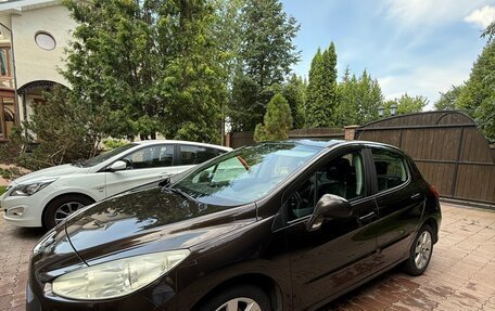 Peugeot 308 II, 2012 год, 550 000 рублей, 2 фотография