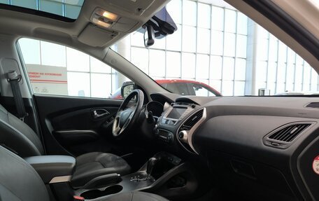 Hyundai ix35 I рестайлинг, 2012 год, 1 260 000 рублей, 13 фотография