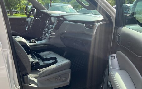 Chevrolet Tahoe IV, 2018 год, 5 000 000 рублей, 10 фотография